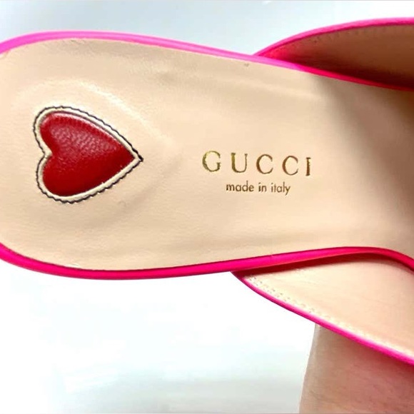 Gucci Princetown Mules Loafer Slides
Pink Size 37 - Worn a couple of times - Picture 5 of 8